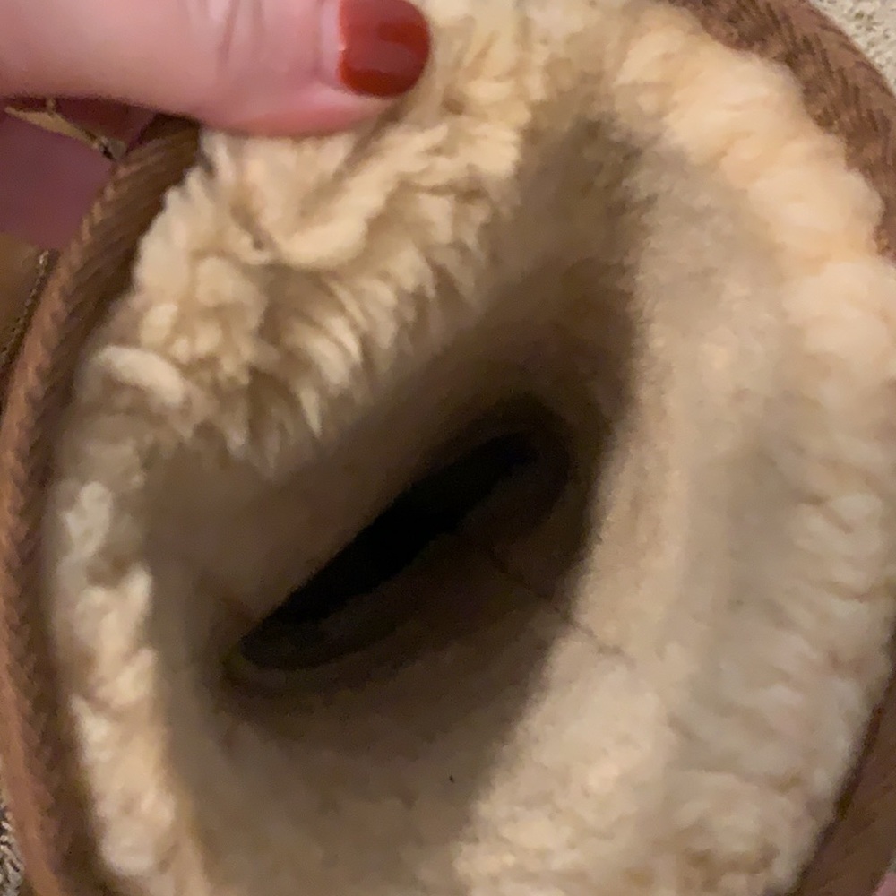 UGG boots - Picture 6 of 6